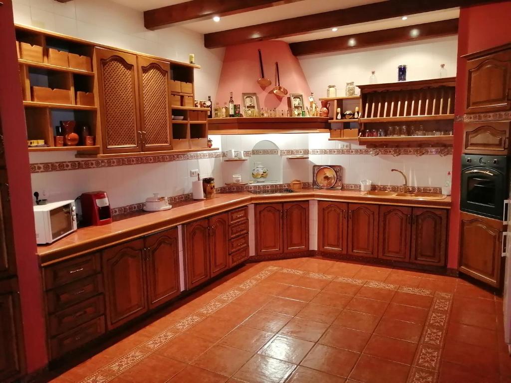 Kuchyňa alebo kuchynka v ubytovaní Casa D Mis Dos Gitanillas