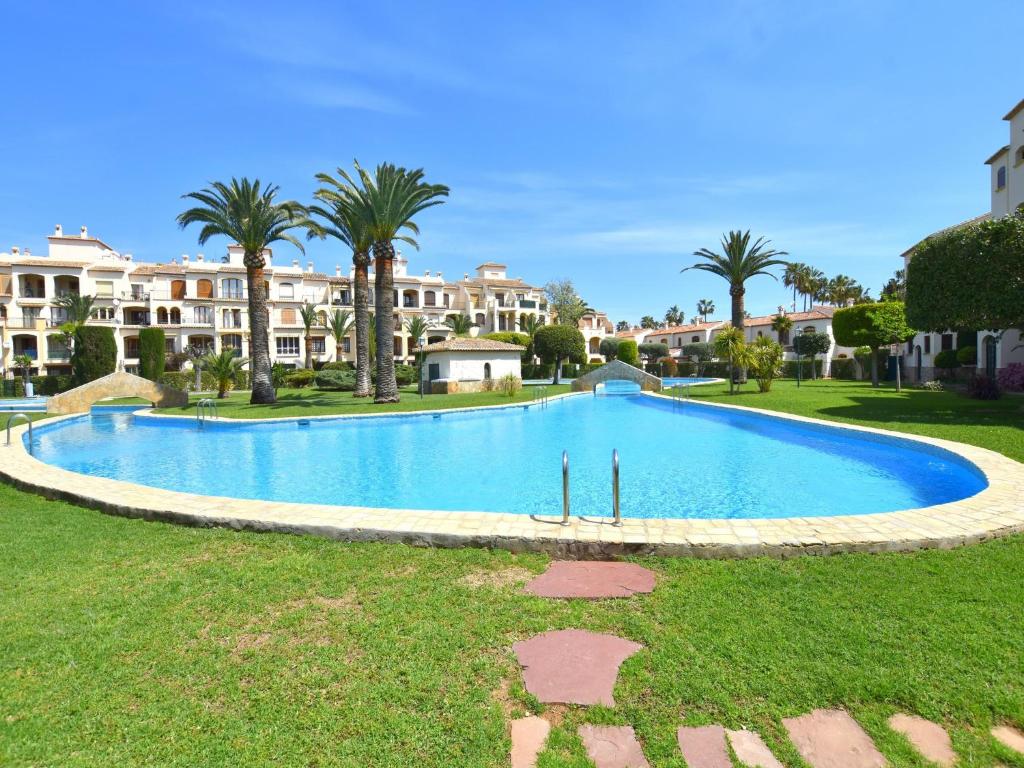 Bazén v ubytovaní Apartamento la Isla Javea - 5008 alebo v jeho blízkosti