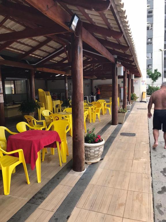  Apartamento 2 quartos bem localizado Caldas Novas