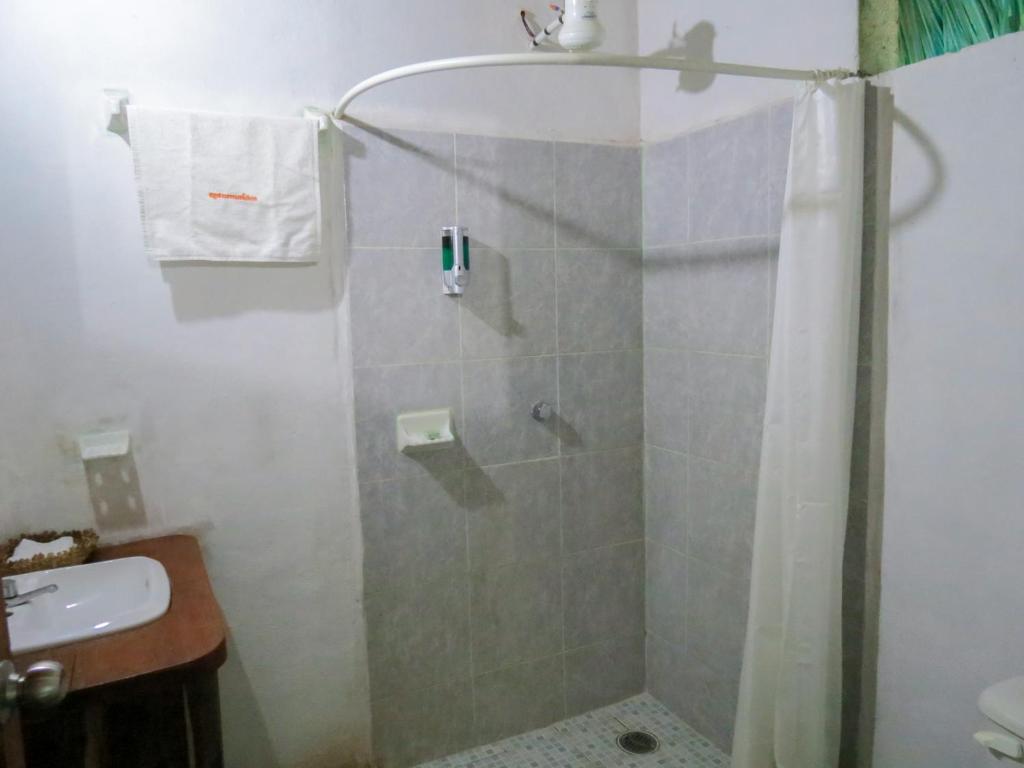 Koupelna v ubytování Cabañas Calakmul