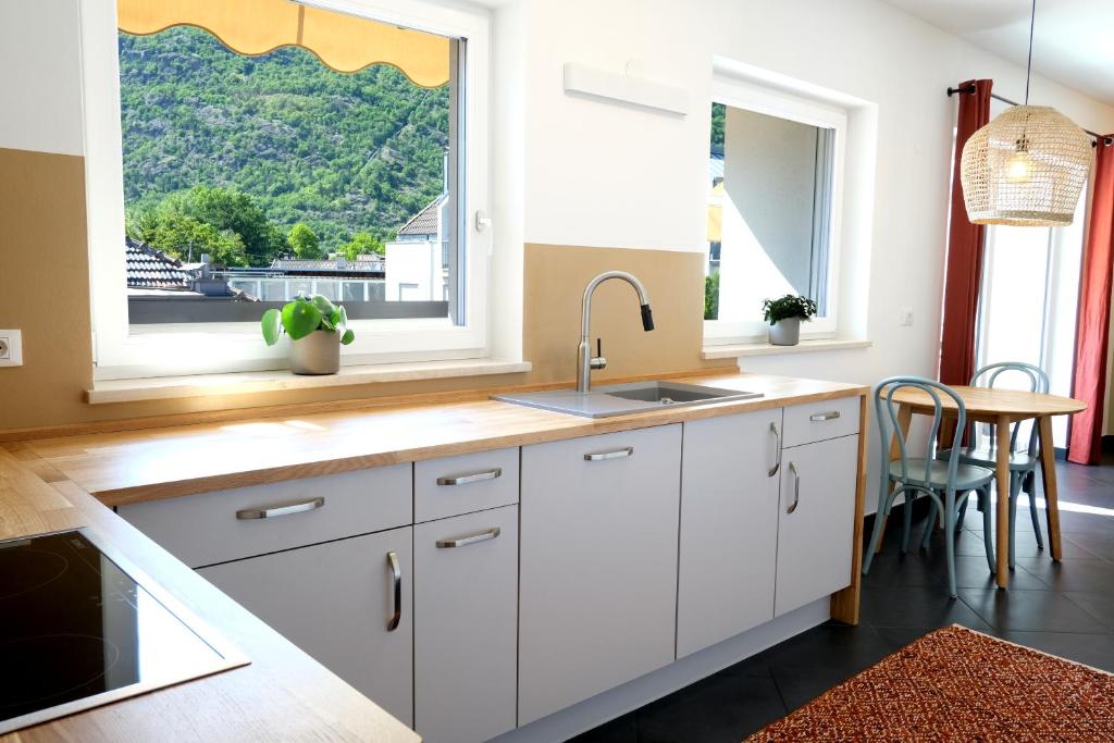 Kuchyňa alebo kuchynka v ubytovaní Apartment Plantitsch - Alpstay