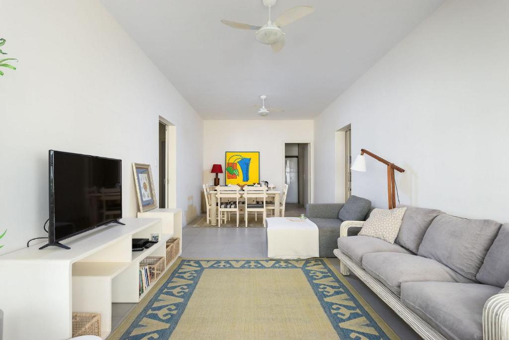  Lindo Apartamento Frente Mar em Balneário Camboriú