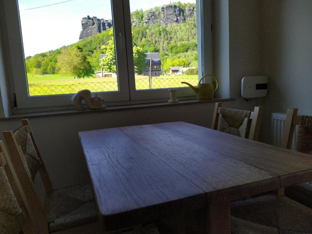 Fotografie z fotogalerie ubytování Ferienhaus Ebenheit am Lilienstein v destinaci Königstein an der Elbe