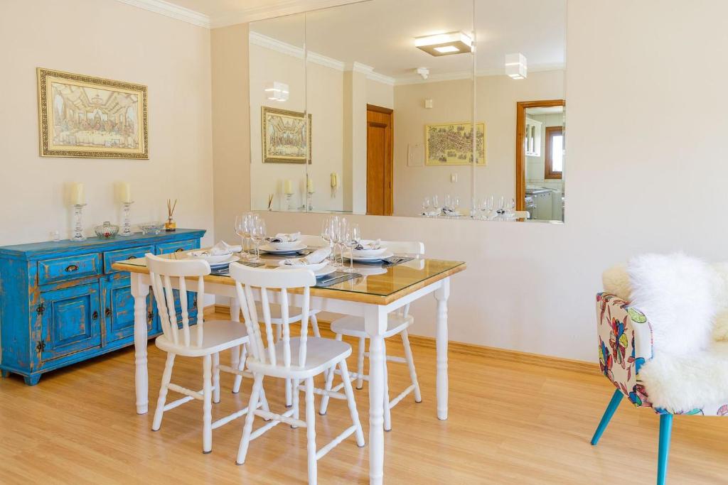 LOCAR- IN GRAMADO Jardim da Serra Centro  LOCAR- IN GRAMADO Jardim da Serra Centro