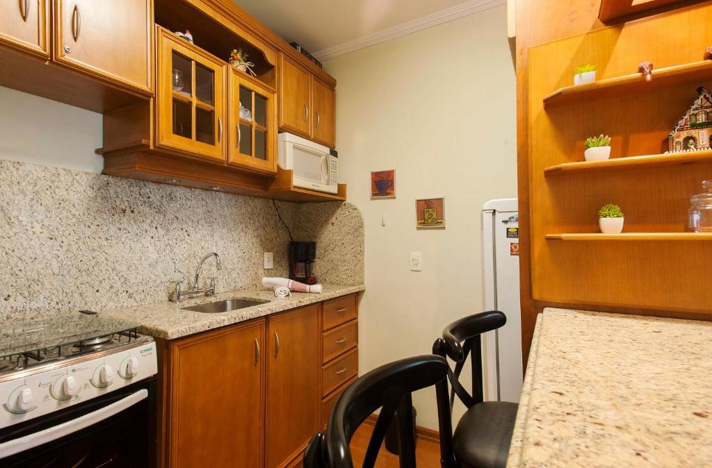 GRAMADO VILLAGE 608 - 4PAX EM COND. COM PISCINA!  GRAMADO VILLAGE 608 - 4PAX EM COND. COM PISCINA!