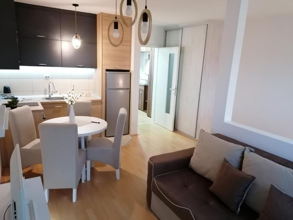 Posezení v ubytování Emili Apartman