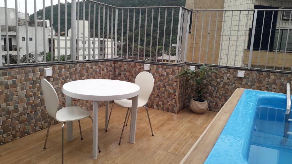  COBERTURA DUPLEX PISCINA PRIVATIVA GUARUJA