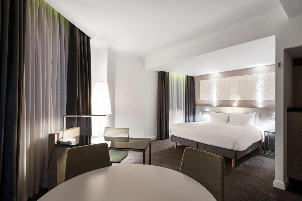 Postel nebo postele na pokoji v ubytování Radisson Blu Hotel, Leeds City Centre