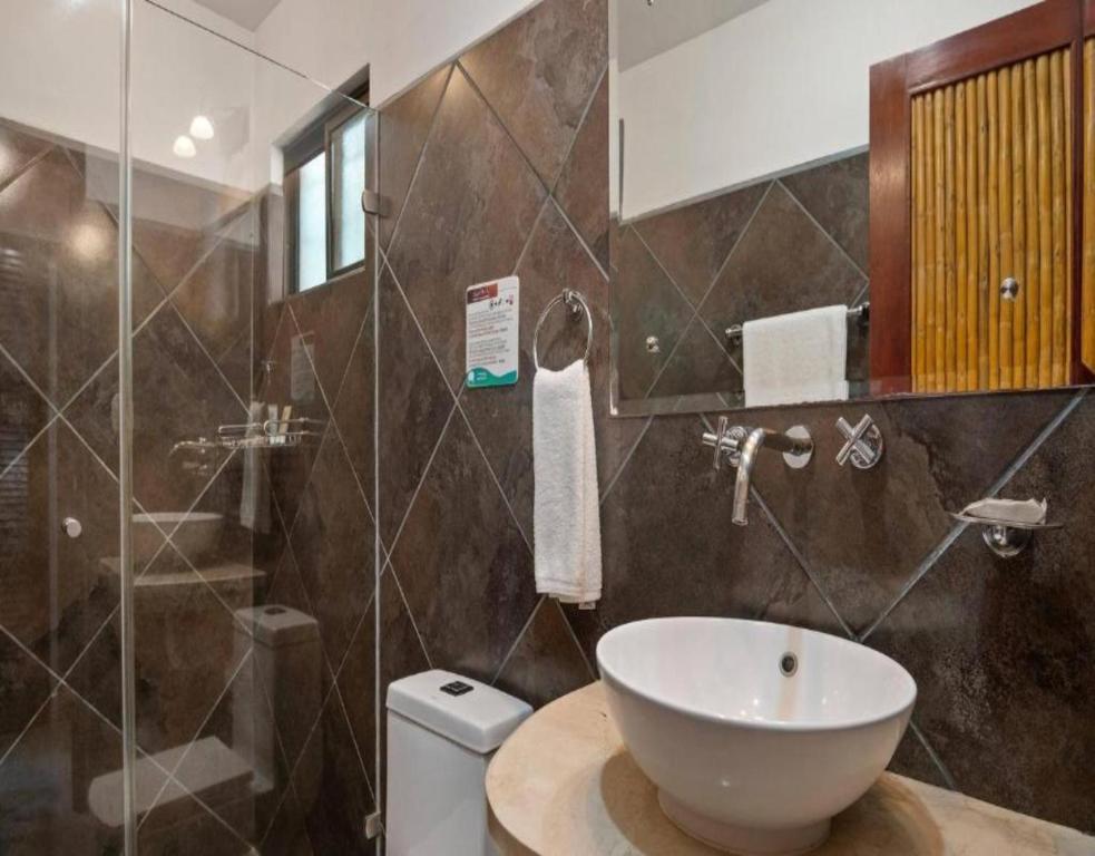 Koupelna v ubytování Hotel Arco Iris