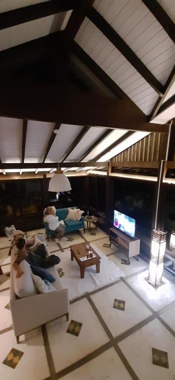  Casa com vista de cinema no morro da ferrugem