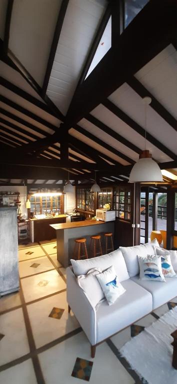  Casa com vista de cinema no morro da ferrugem