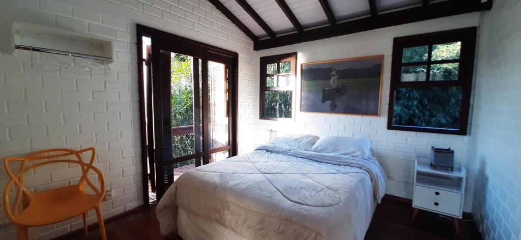  Casa com vista de cinema no morro da ferrugem