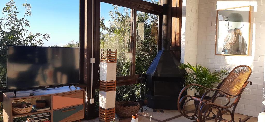  Casa com vista de cinema no morro da ferrugem