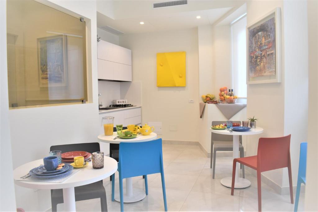 Kuchyňa alebo kuchynka v ubytovaní CATANIA LIVING ROOMS