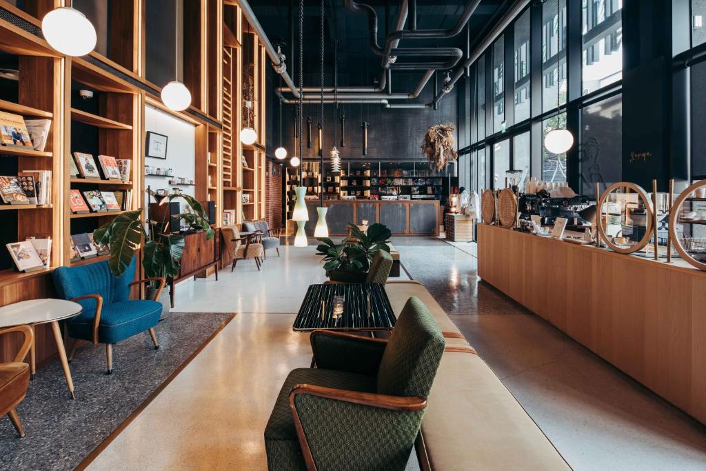 Gallery image of U.I.J Hotel & Hostel in Tainan