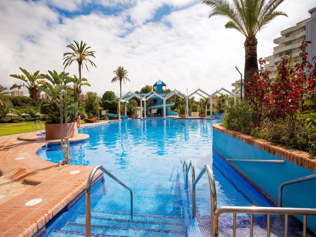 Scenic Apartment in Benalmadena with Jacuzzi, Fitness Room ...