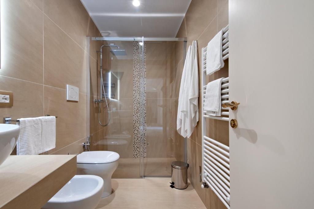 Koupelna v ubytování Palazzo San Lazzaro - Jacuzzi Rooms & Suites Lecce Selection