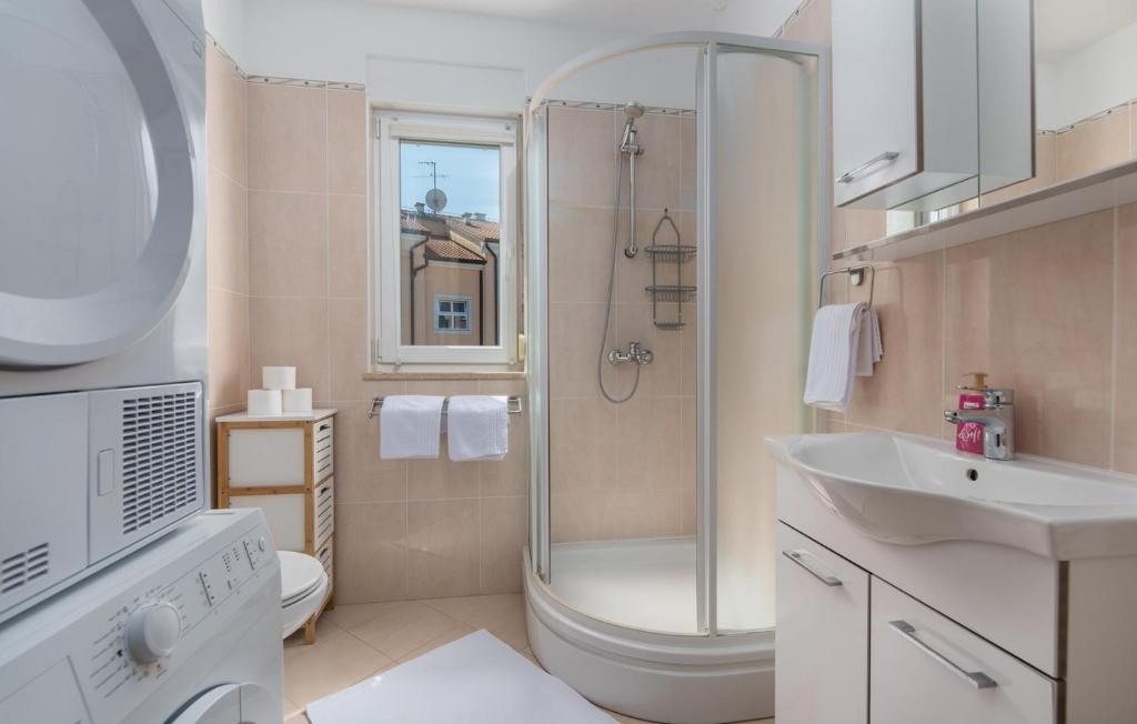 Koupelna v ubytování Apartment Melarnian near the Beach in Umag