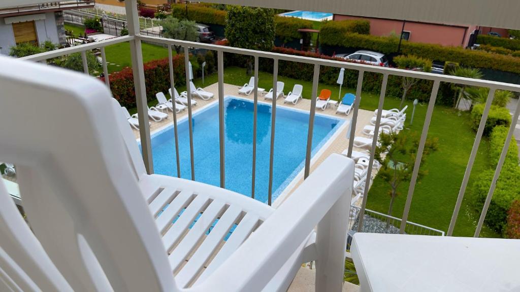 Bazén v ubytování Hotel Paradiso nebo v jeho okolí