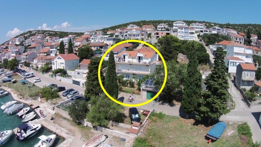 Okolí apartmánu