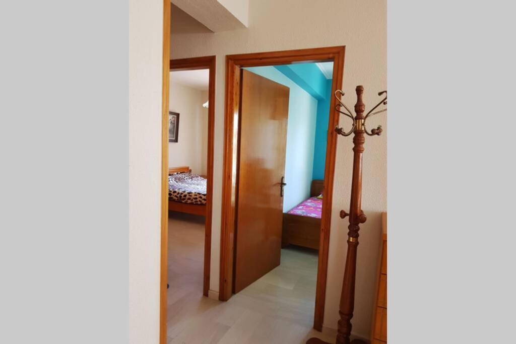 Posteľ alebo postele v izbe v ubytovaní Dora's Place