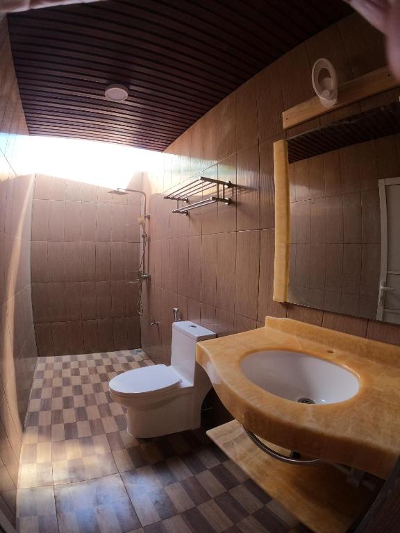 Koupelna v ubytování New Breeze Thoddoo Inn