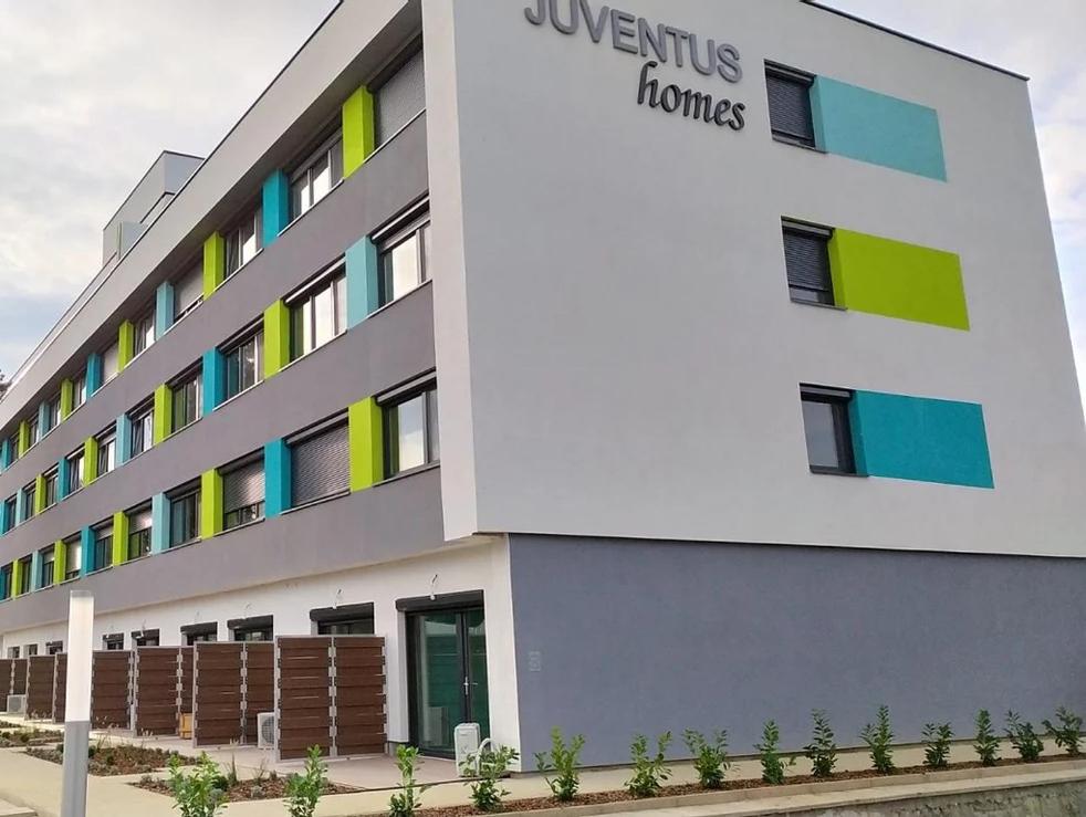 Budova, v ktorej sa apartmán nachádza