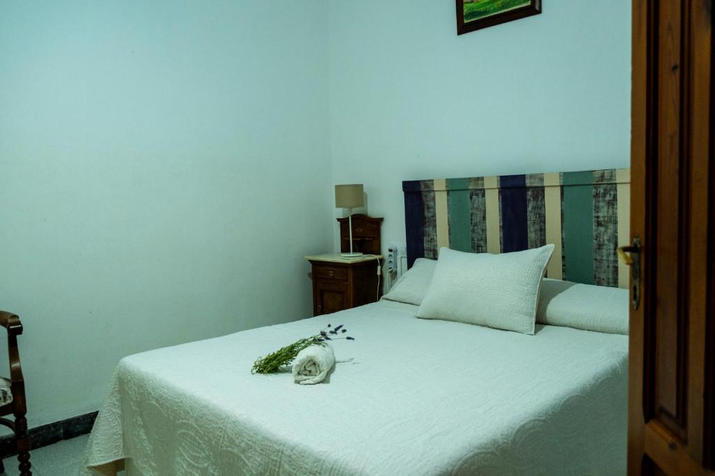 Postel nebo postele na pokoji v ubytování Casa Mercado Sineu Blue