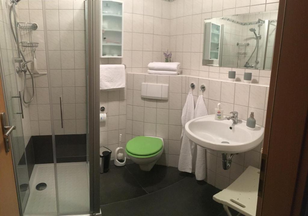 Koupelna v ubytování Am Tor zur Sächsischen Schweiz