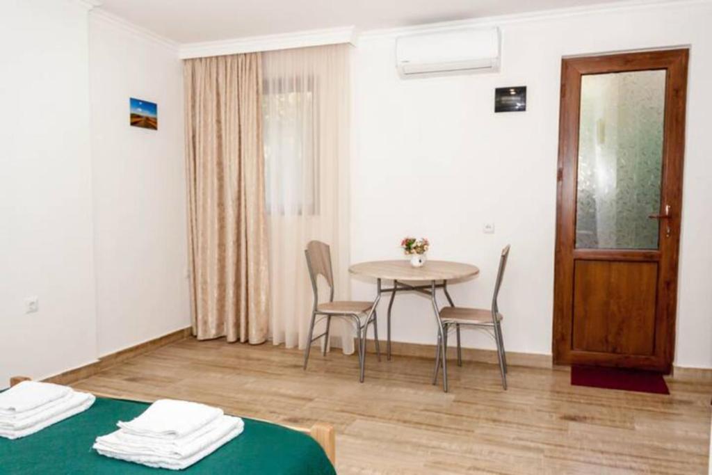 Fotografie z fotogalerie ubytování Guest House Beautiful Tbilisi - Cool & Cozy Apartments v destinaci Tbilisi City