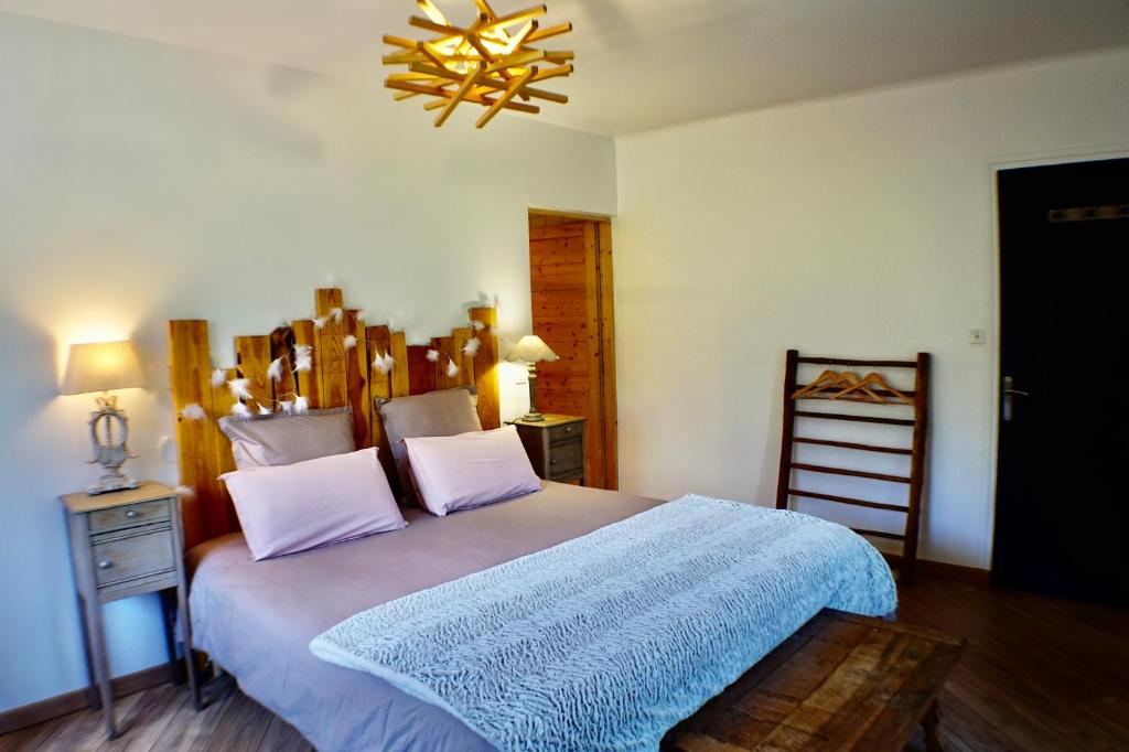 Postel nebo postele na pokoji v ubytování Château du Vigny - Maison d'hôtes