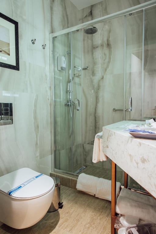Alice Place Hotel - Suite Familiar