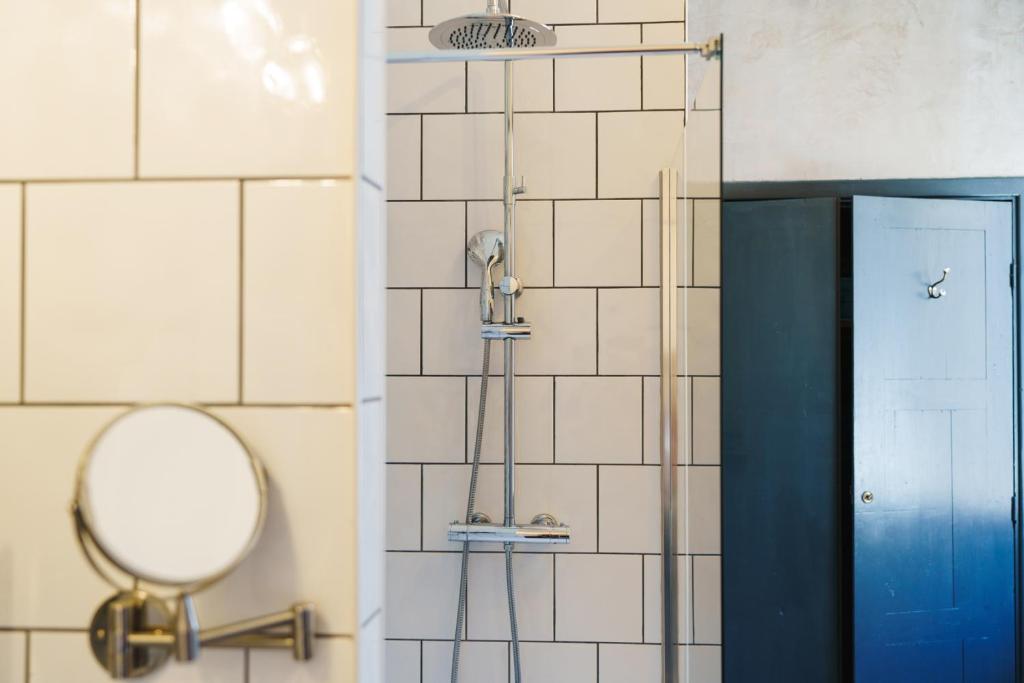 Koupelna v ubytování Logement Onze Chambres & Gîtes