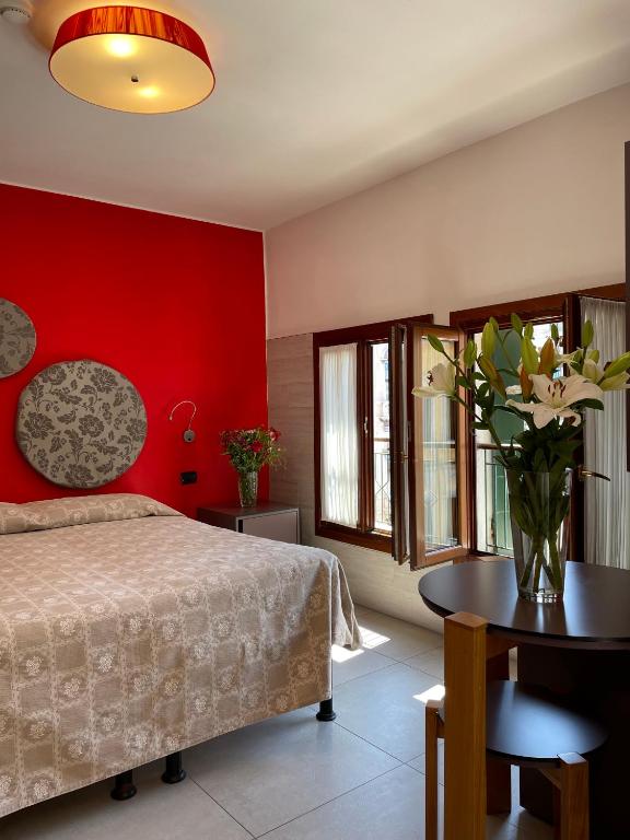 Hotel San Geremia - Resim 6