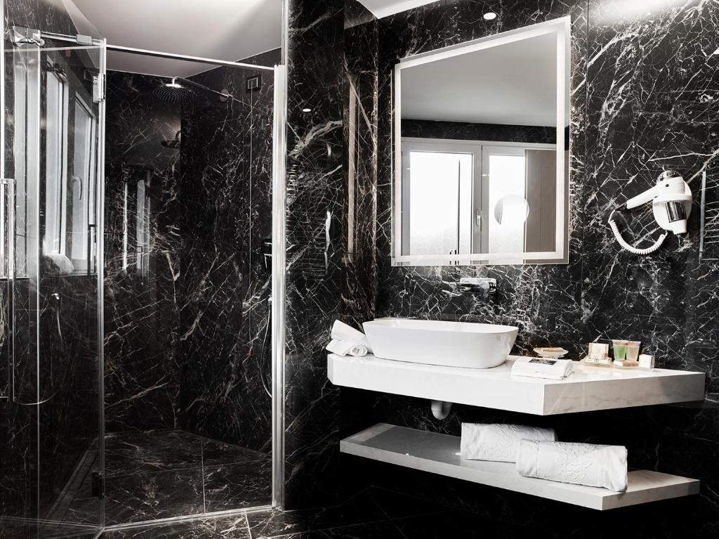 Koupelna v ubytování Hotel Niccolo' V - Terme dei Papi