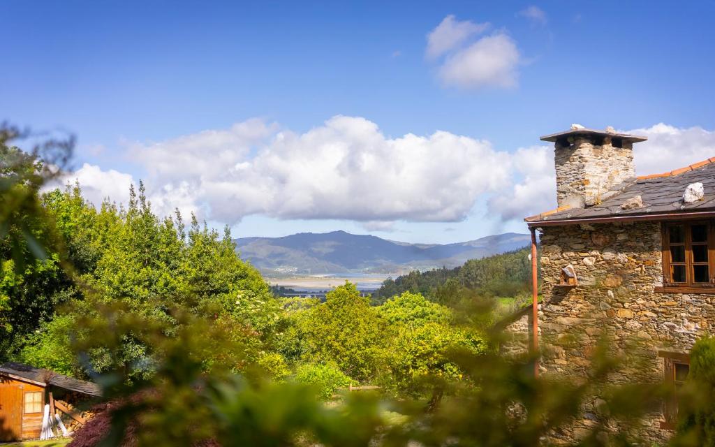 Gallaecia de Naterra. Casa de piedra con vistas., Couzadoiro ...