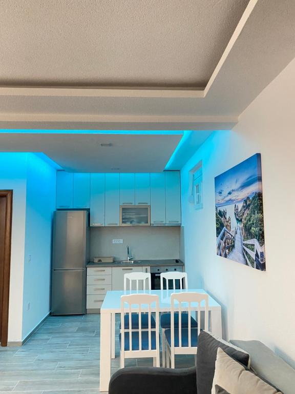 Gallery image of Studio apartman Holiday in Tivat