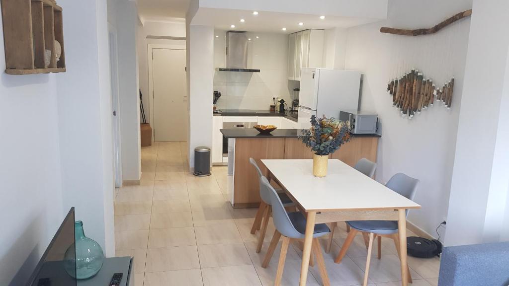 Apartamento L Encant de Platja, Pals, Spain - Booking.com