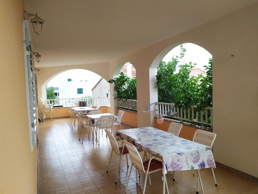 Fotografia z galérie ubytovania Apartmani Selak, Makarska v destinácii Makarska