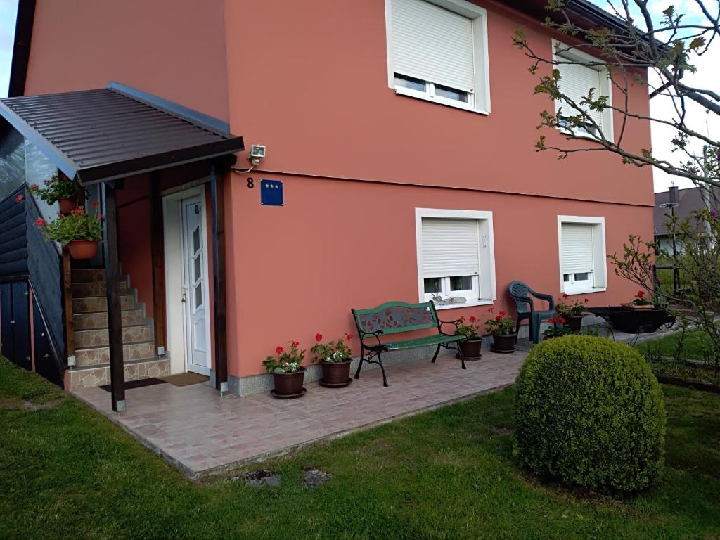 Apartman Ris Gorski Kotar Crni Lug - Appartement D'une Chambre