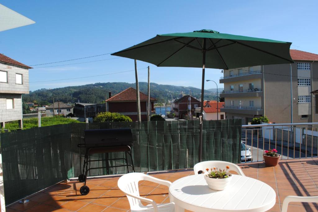 Casa Socorrito en playa de Lourido - Housity