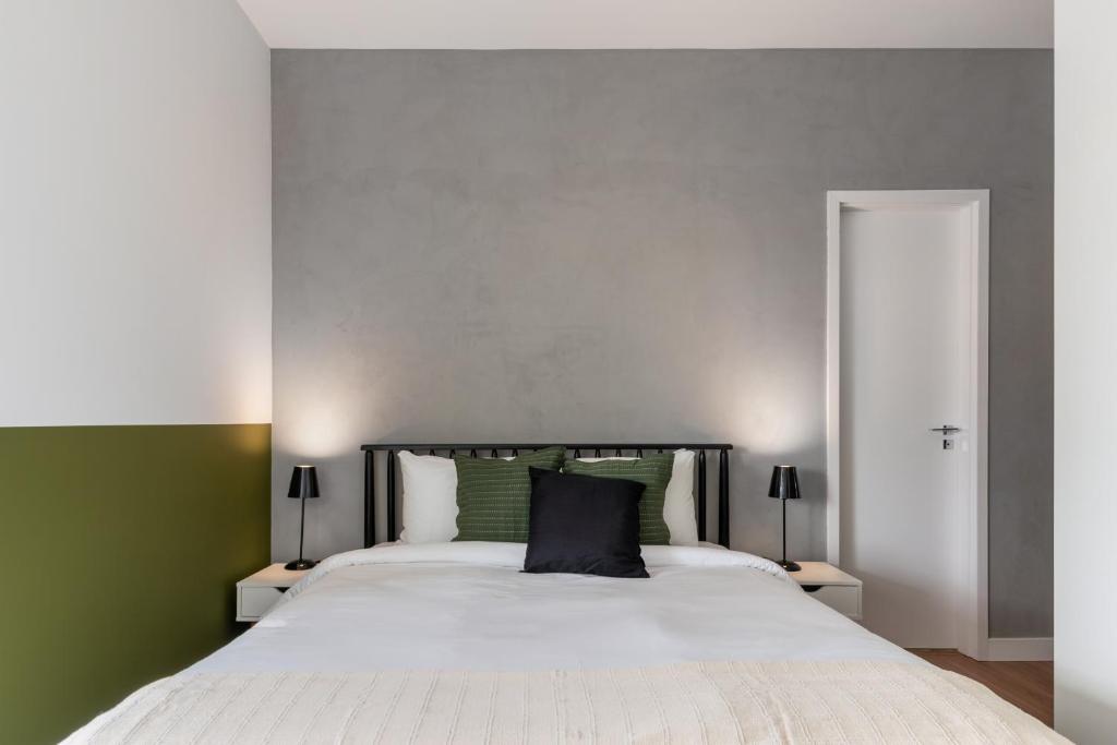  Apartamento em ótima localização - Vila Olímpia