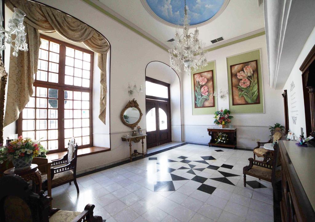 Posezení v ubytování Hotel Francis Drake