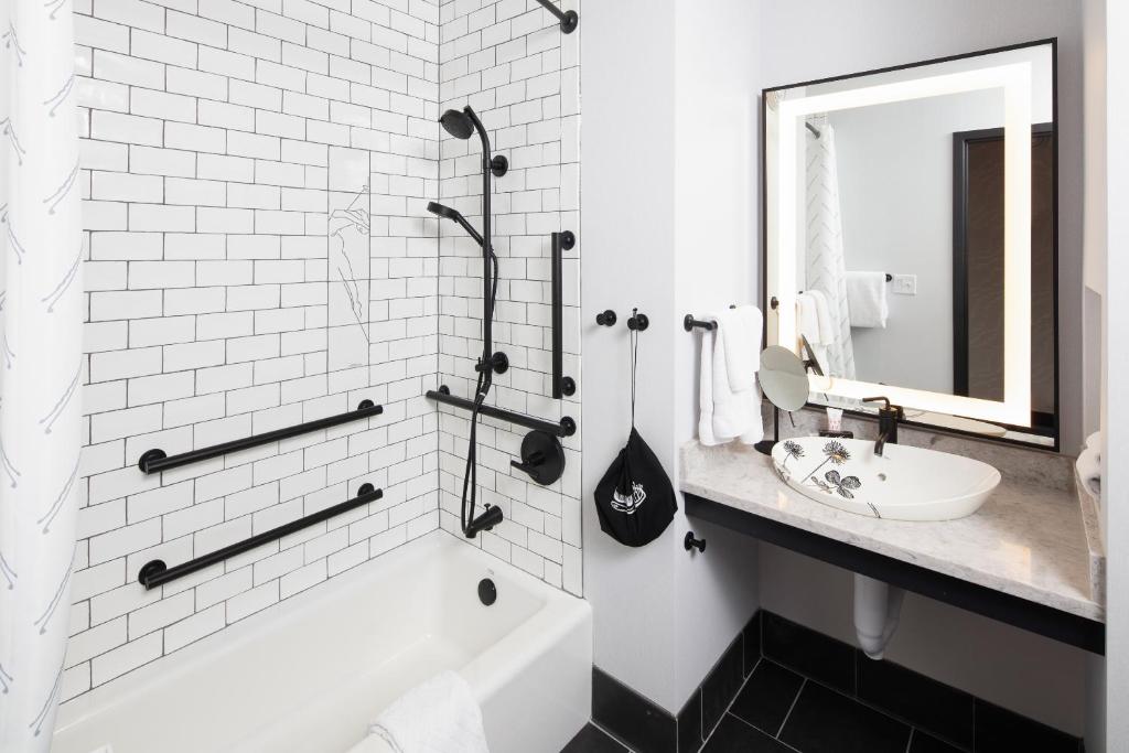 Saint Kate - The Arts Hotel - 