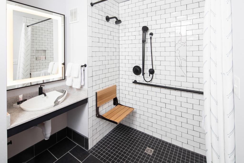Saint Kate - The Arts Hotel - 