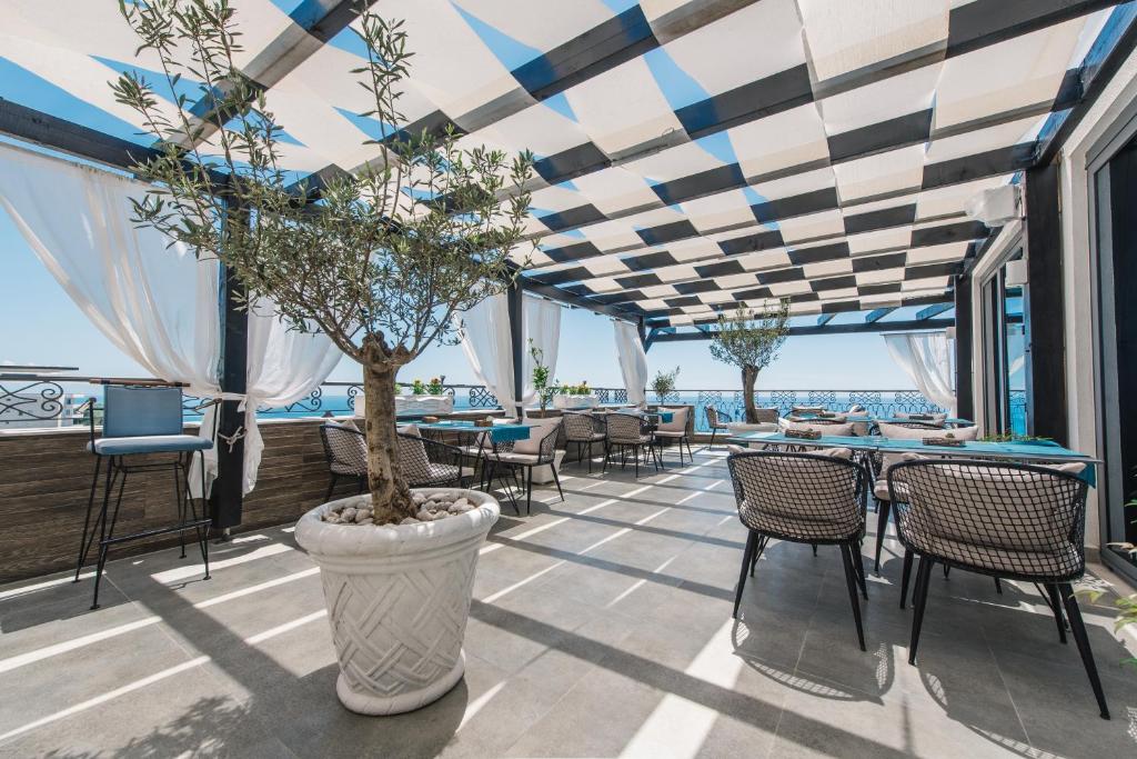 Padam Hotel & SPA - 1