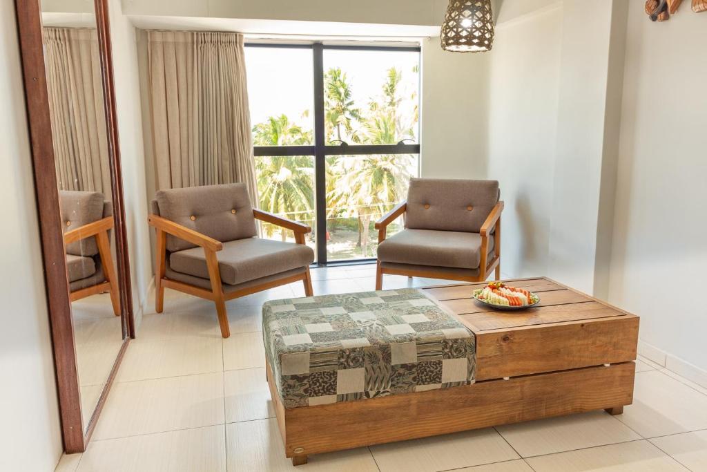 Littoral Hotel