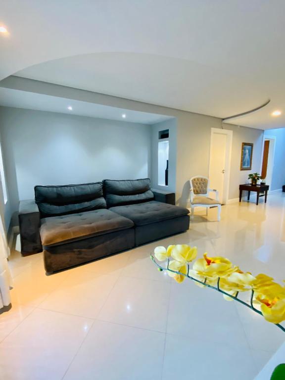  Bela casa com piscina aquecida e coberta e jacuzzi