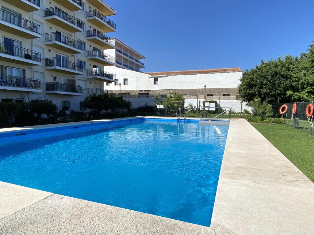 Bazén v ubytovaní Acapulco 16 Apartments Casasol alebo v jeho blízkosti