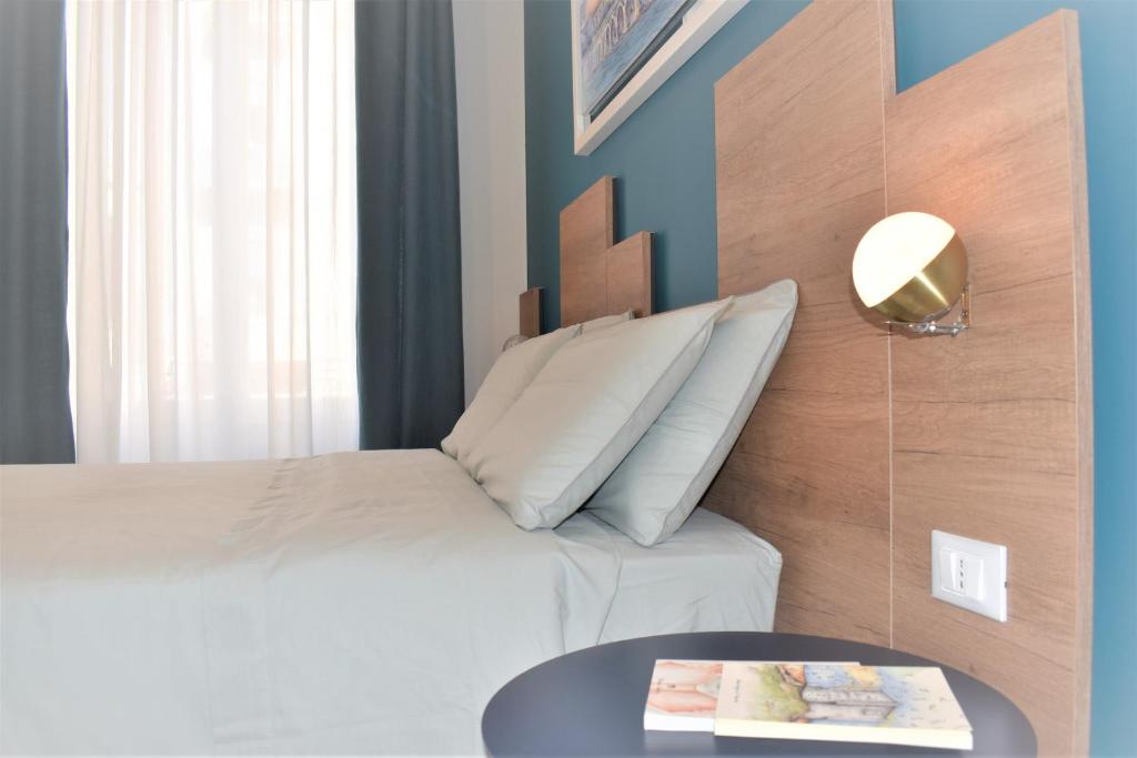 CATANIA LIVING ROOMS - 18